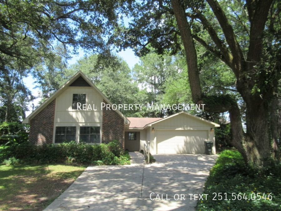 Primary Photo - Daphne, 4 Bedroom 2 Bath Home in Lake Forest