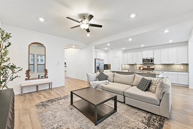 Foto del edificio - 805 Westwood Dr