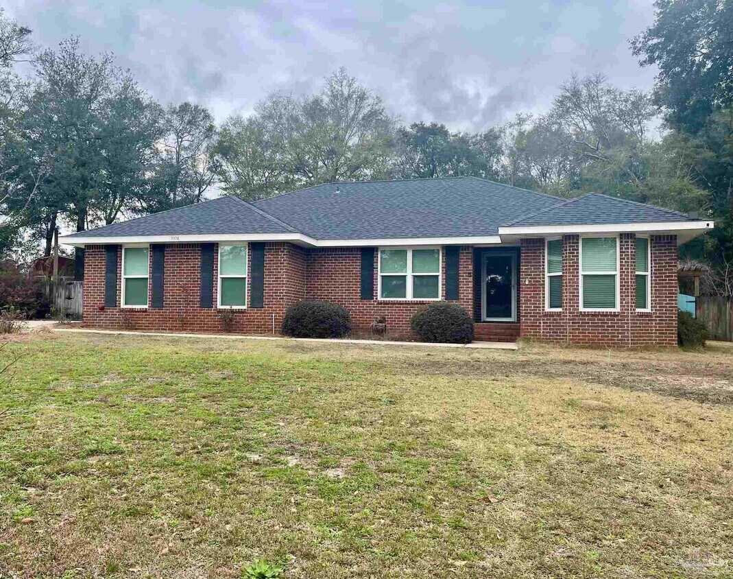 5926 Ridgeview Dr, Milton, FL 32570 House Rental in Milton, FL