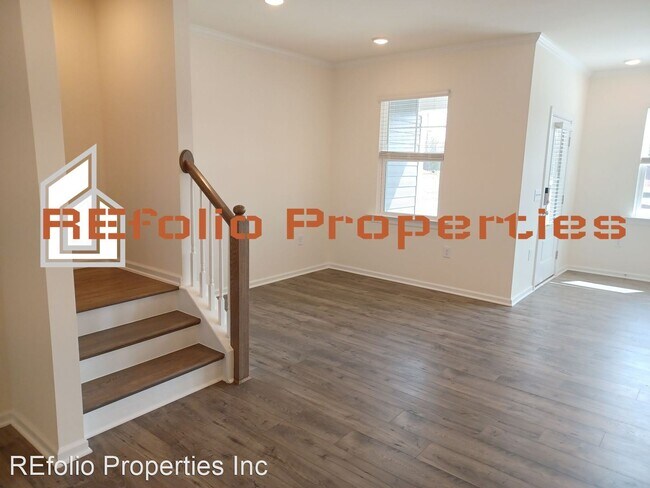 Building Photo - 4 br, 3.5 bath House - 1705 Wimberly Road