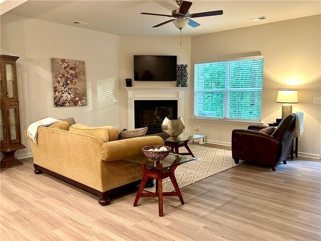 Foto del edificio - 207 Witter Wy