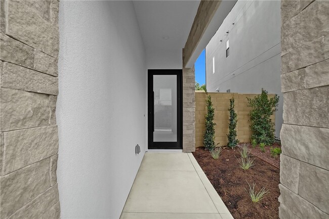 Foto del edificio - 168 Creation