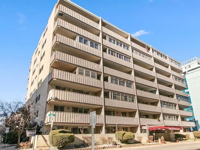 Building Photo - 1111 Ash St