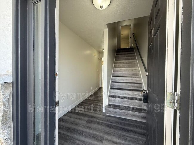 Foto del edificio - 3180 S Lincoln St