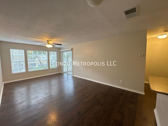 Foto del edificio - Amazing Opportunity