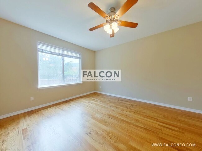 Foto del edificio - 2153 Windwalker Grv