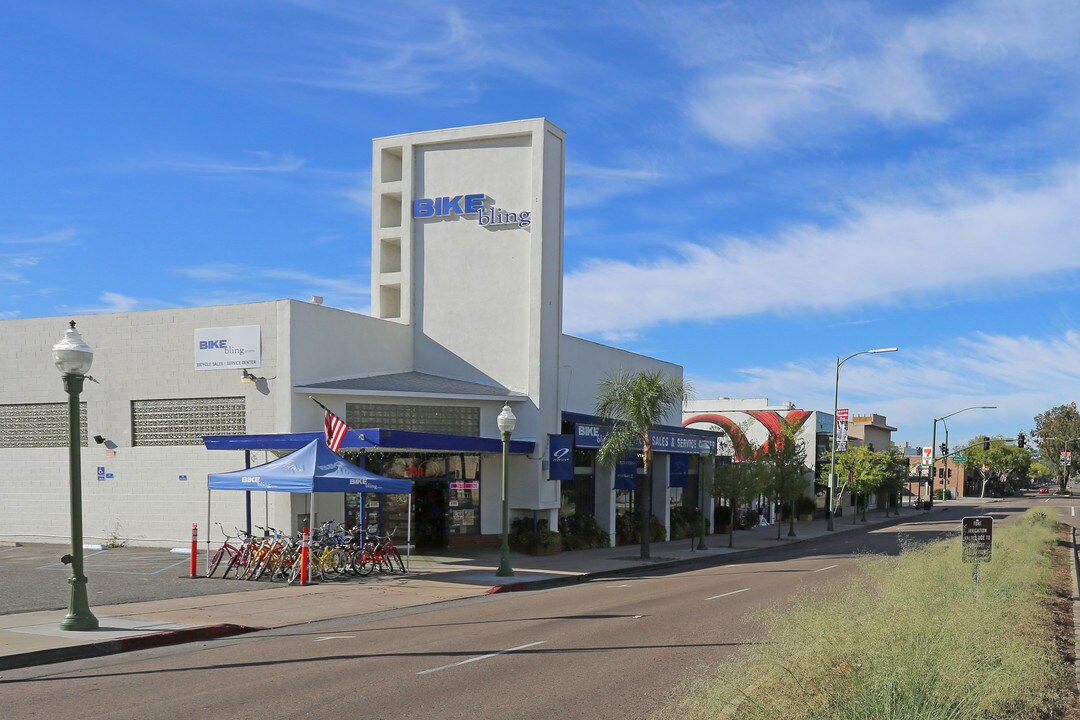 East Grove
