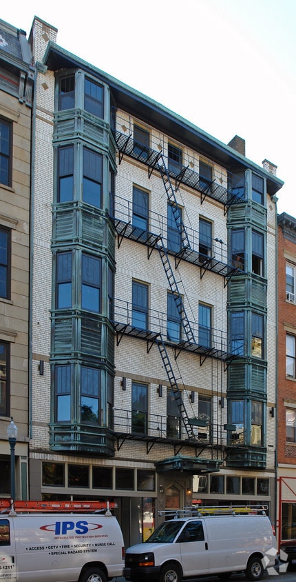 Building Photo - The Belmain