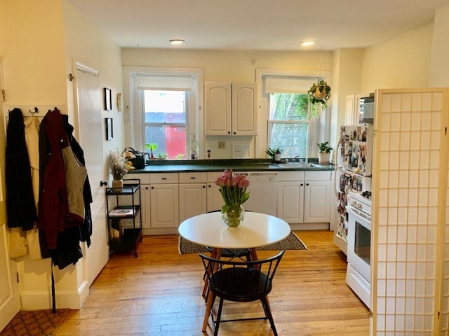 Primary Photo - 93 Endicott St