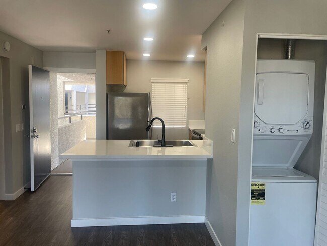 Interior Photo - The Grand Costa Mesa