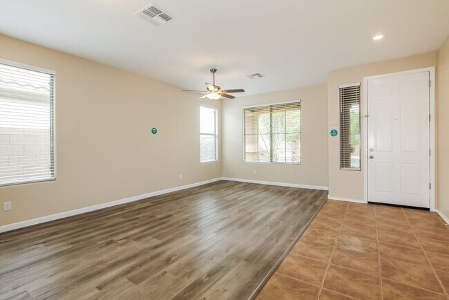 Foto del edificio - 14514 N 162nd Ln