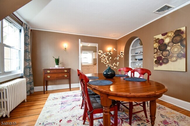 Foto del edificio - 15 Euclid Ave