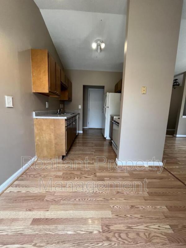 Building Photo - 1212 Appian Cir