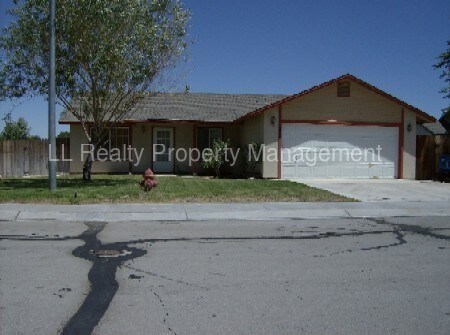 Primary Photo - Corner lot with RV Parking!