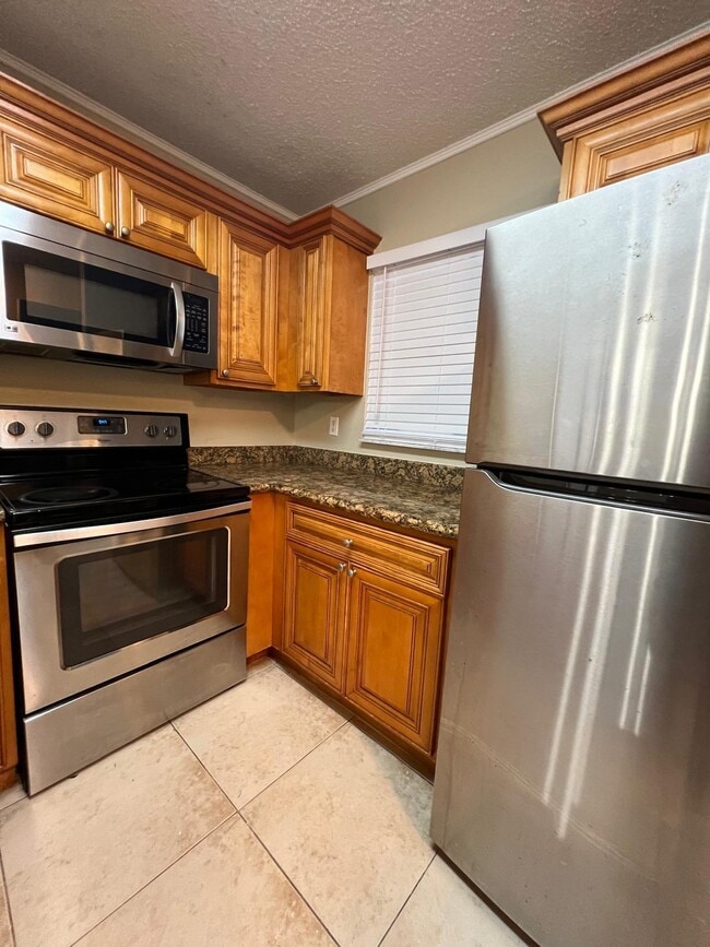 Building Photo - 1520 Windorah Way