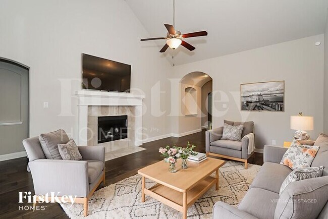 Foto del edificio - 9904 Bitterroot Dr