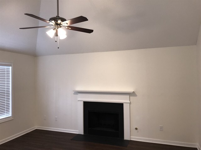 Foto del edificio - 1177 Cayman Lane