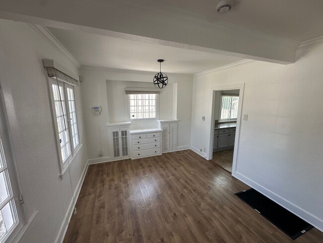 Photo - Fairview Heights Bungalow | 2 Bed / 1 Bath | Yard & Parking House