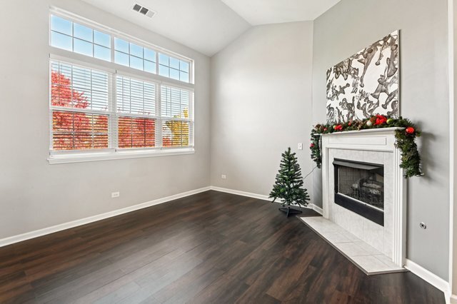 Foto del edificio - 2227 Waterleaf Ct