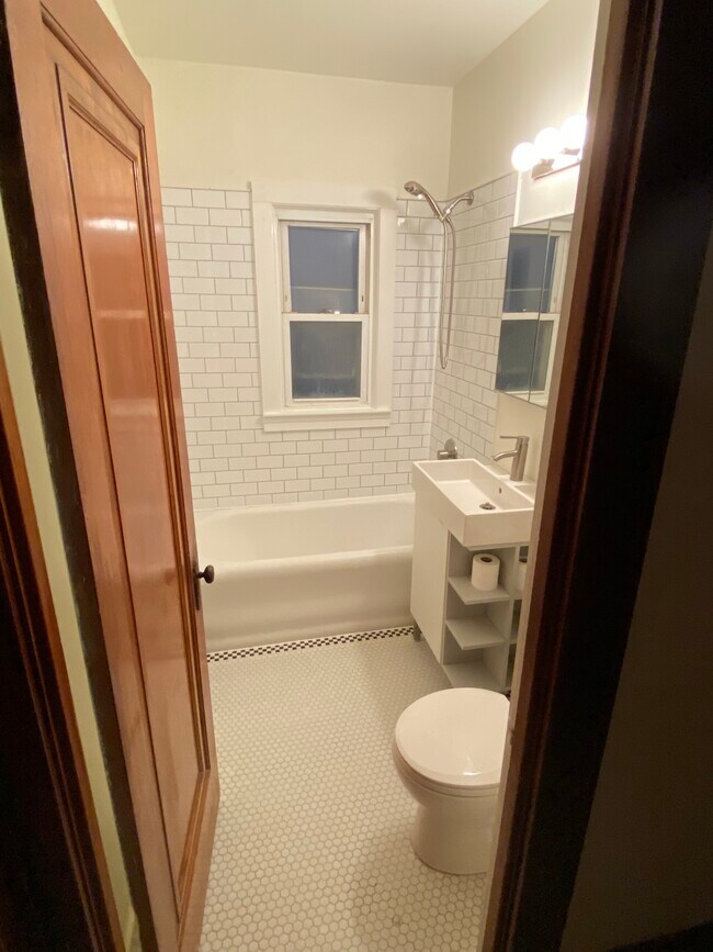 Bathroom - 2240 E Vollmer Ave