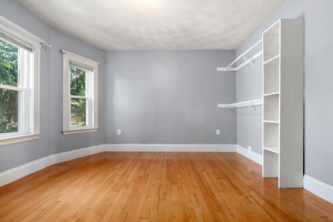 Building Photo - 39-41-41 Medford St