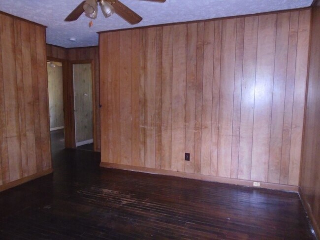 Foto del edificio - 310 Old Shaw Rd