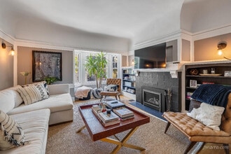 Building Photo - 241 Ashbury St