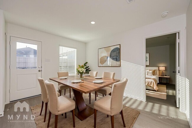 Foto del edificio - 2700 River Knl Ln