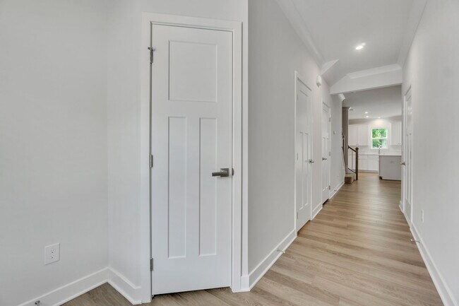 Foto del edificio - 53 Connaught Ct