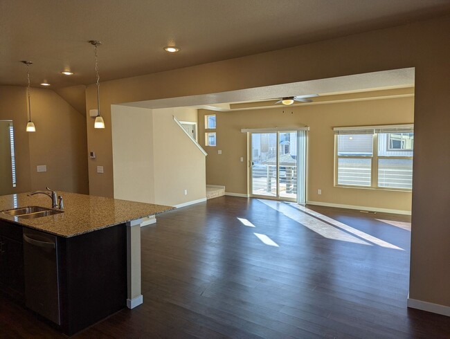 Foto del edificio - 3 br, 2.5 bath House - 9565 Timberlake Loop
