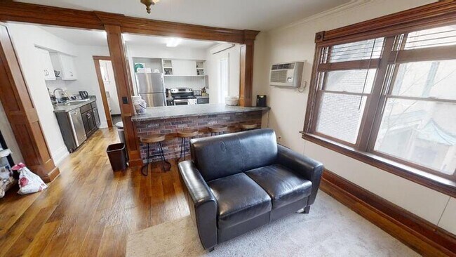 Foto del edificio - 212 E William St