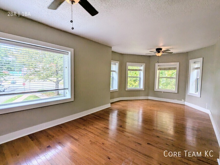 Foto principal - 4328 Roanoke Pkwy