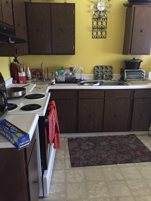 Interior Photo - 120 Rodeo Ave
