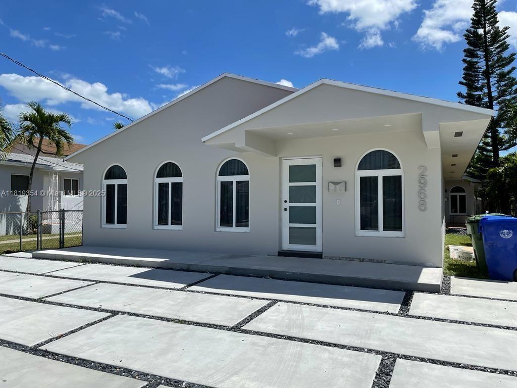 Foto principal - 2968 SW 23rd Ter