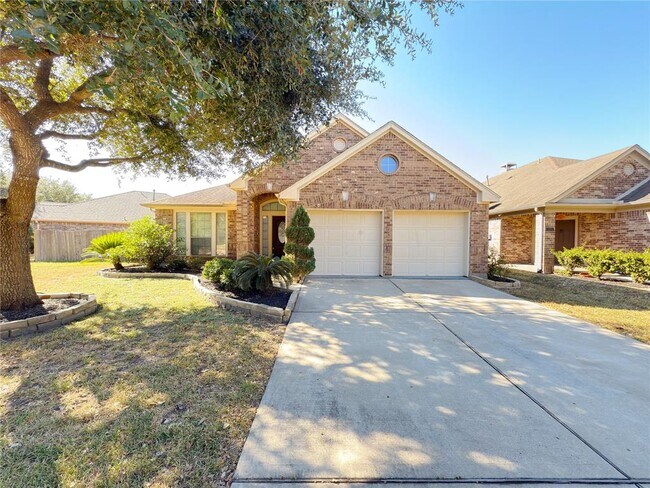 Foto del edificio - 11007 Witherspoon Dr