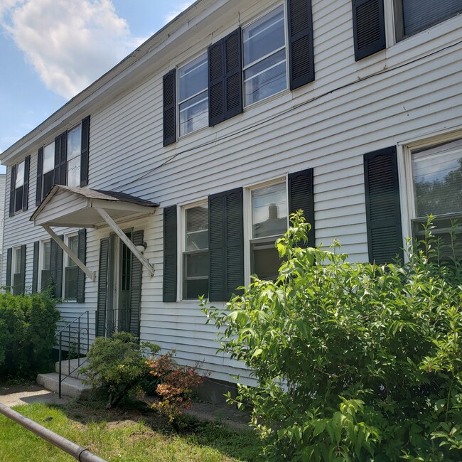 Front of Building - 19 Riverlin St