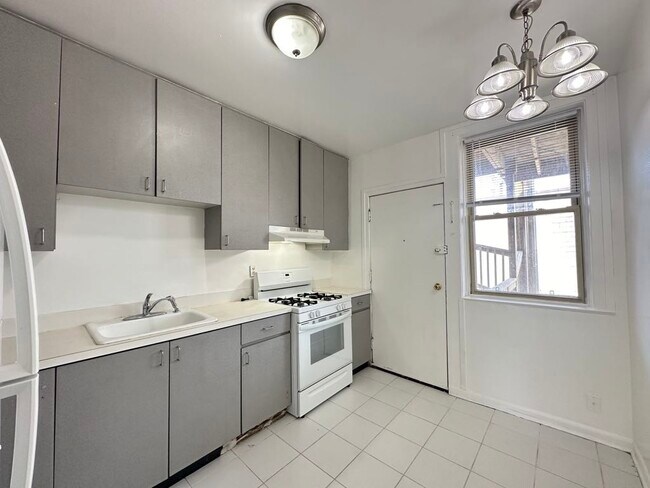 Foto del edificio - 4407 N Keystone Ave