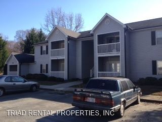Foto principal - 647 W Presnell St