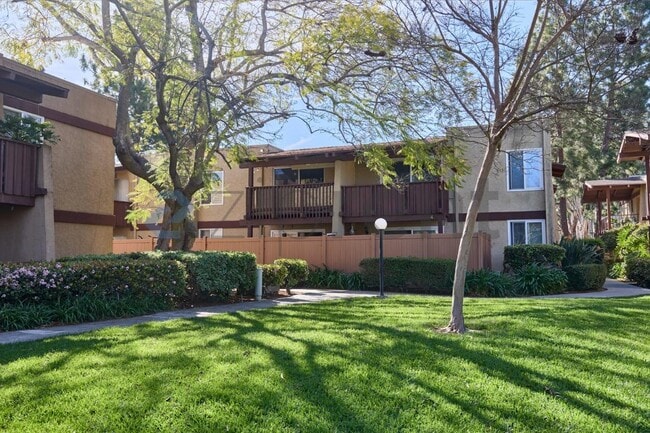 Building Photo - 1010 W MacArthur Blvd