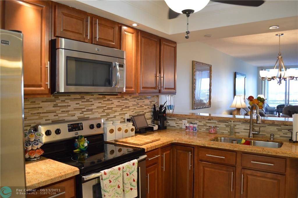3090 N Course Dr Unit 803 Pompano Beach FL 33069 Condo For Rent In 