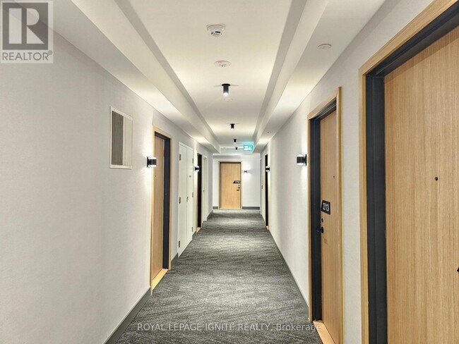 Photo du bâtiment - 35 Parliament St