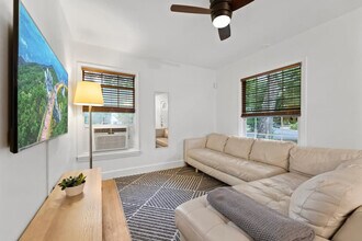 Building Photo - 4501 Banister Ln