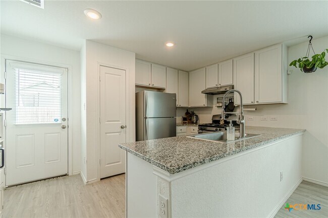 Building Photo - 5824 San Geronimo