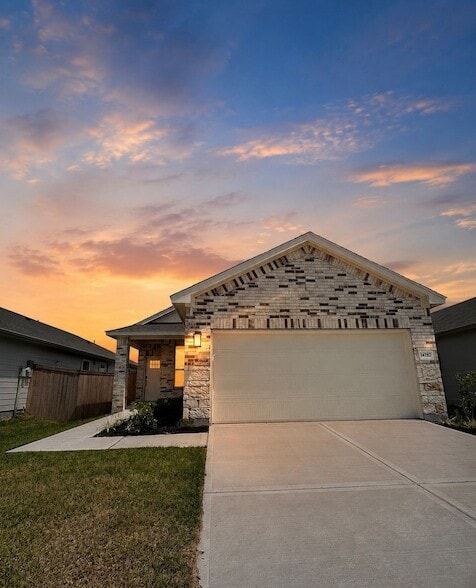 Building Photo - 14187 Granger Pointe Ln