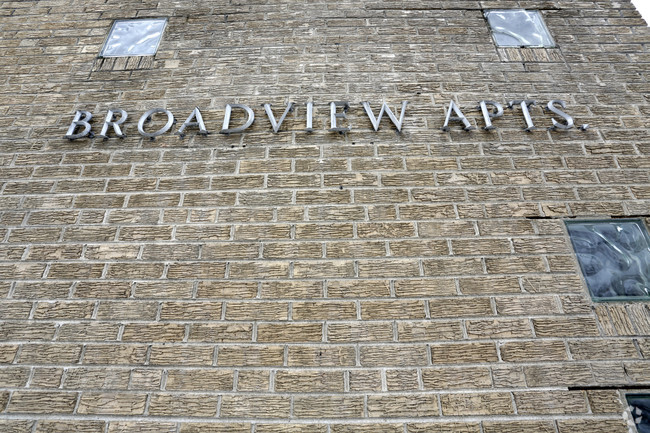 Foto del edificio - Broadview Apartments