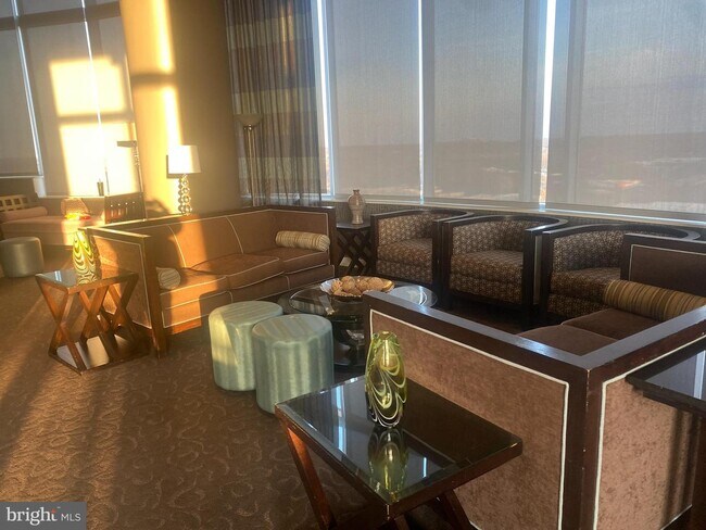 Foto del edificio - 5750 Bou Ave
