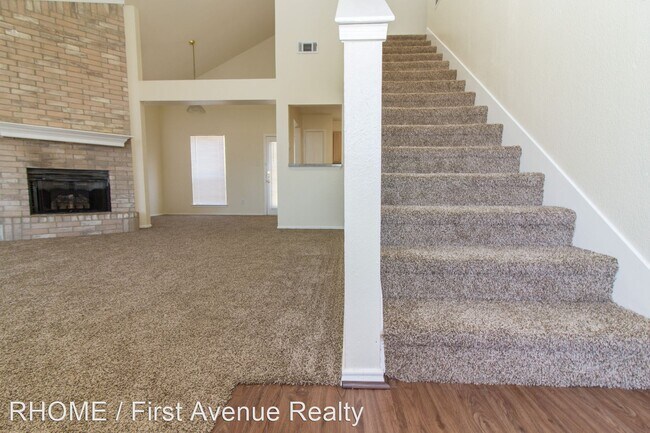 Building Photo - 3 br, 2.5 bath House - 708 Mimosa Trail