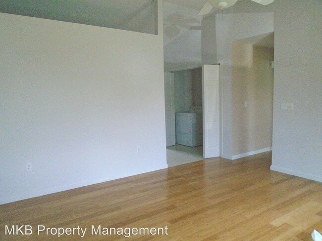 Foto del edificio - 3 br, 2 bath House - 1241 Summit Lane, NW