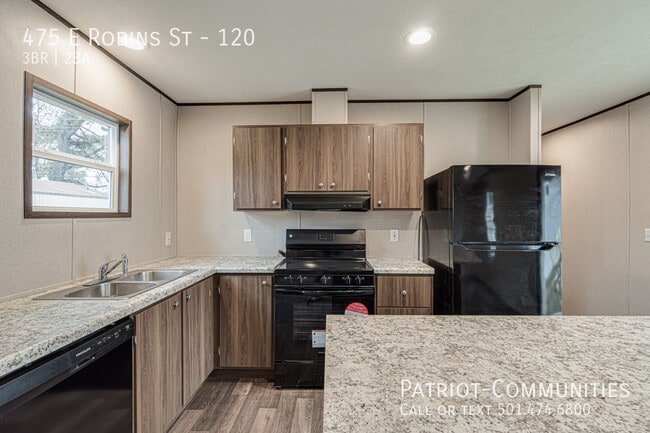 Foto del edificio - 475 E Robins St