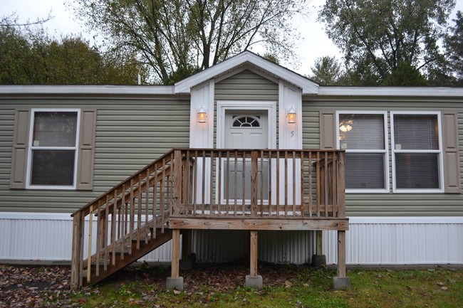 Building Photo - 3701 Galway Rd